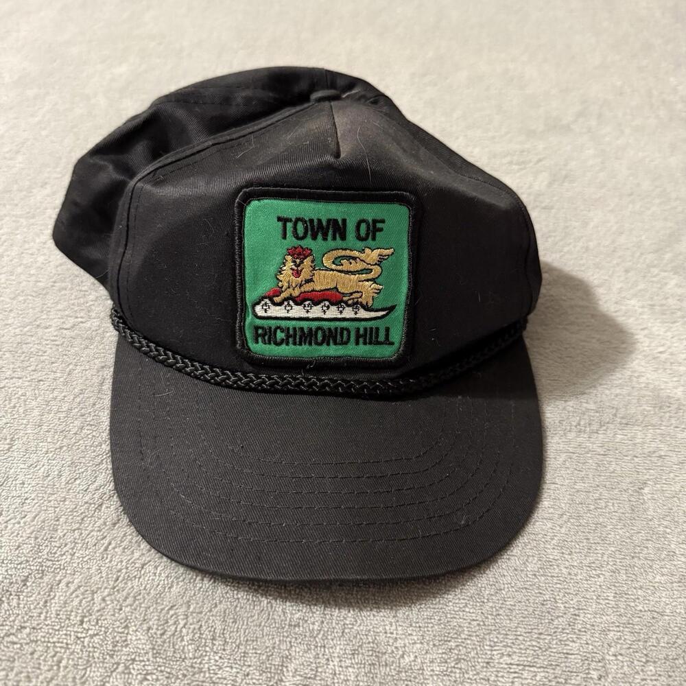 Vintage Town of Richmond Hill Black Hat KP Caps Canada Snapback Rope Patch